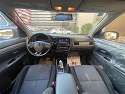 میتسوبیشی ئاوتلاندەر